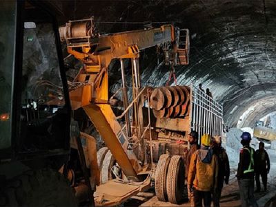 Uttarakhand tunnel collapse: Large diameter pipes, drilling machines arrive at site for evacuation of 40 trapped workers