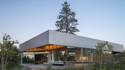 FRPO’s Oregon house explores modern materials and a circular plan