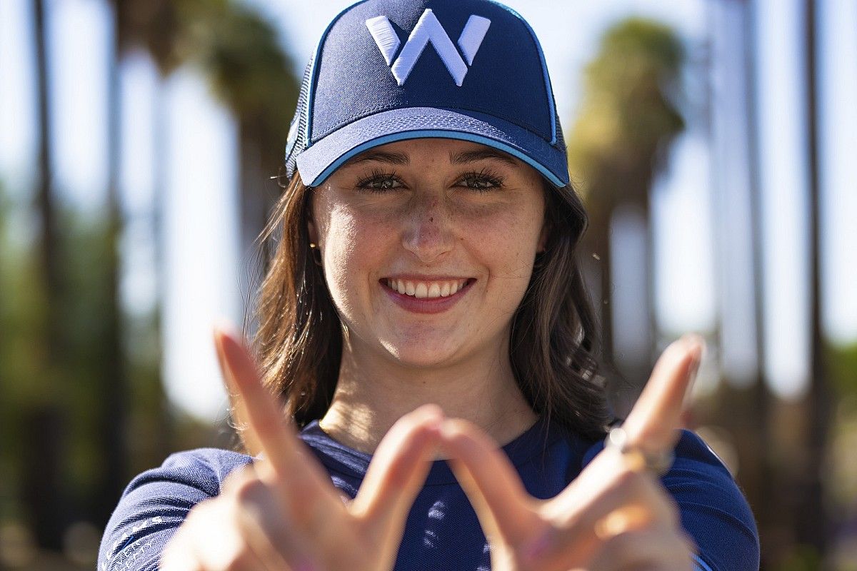 Lia Block joins Williams Driver Academy, will race for…