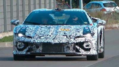 Camouflaged Lamborghini Huracan Replacement Doesn't Sound Like It Has A V10