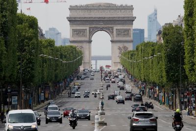 Paris mayor says her city has too many SUVs, so she’s asking voters to decide on a parking fee hike
