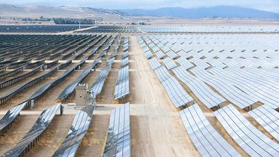 Beleaguered Solar Stocks Jump After Inflation Report