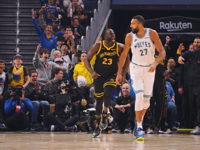 Draymond Green got ejected after putting Rudy Gobert in a headlock