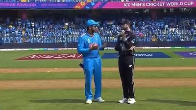 World Cup Semi-final: Unchanged India opt to bat after winning the toss against New Zealand