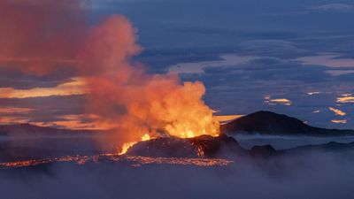 Iceland volcano LIVE: Geologist explains why the region is so volcanically active