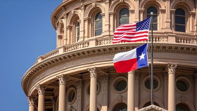 Texas Legislature Votes to Seize Immigration Authority from Feds