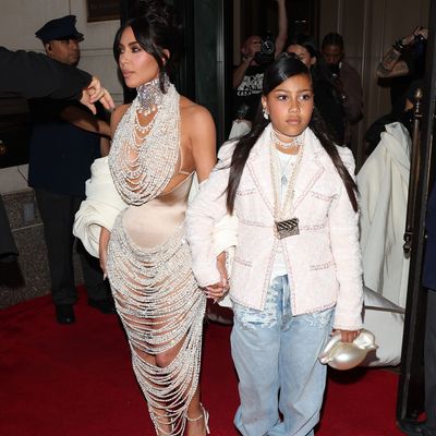 Kim Kardashian Admits Daughter North Will "Fully Scam You" With Her Lemonade Stand