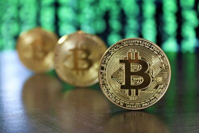 3 Crypto Stocks to Buy Before the 2024 Bitcoin Halving