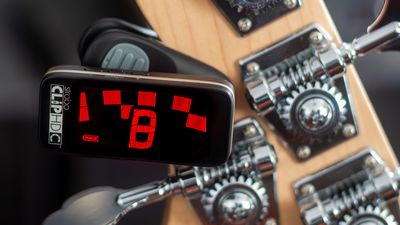 Peterson ups the spec for its new StroboClip HDC headstock guitar tuner