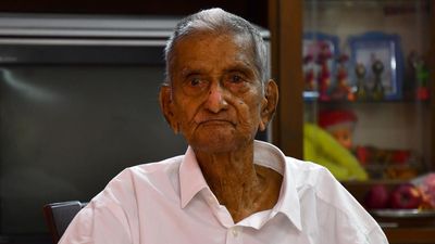When Sankaraiah’s pull-out led to AIADMK’s maiden win