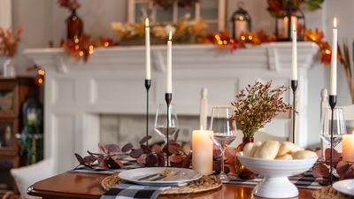 How to host Thanksgiving in a small space