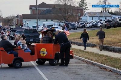 Tennessee man arrested for DUI while driving ‘Santa’s Train’ at parade