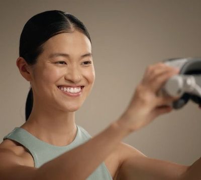 The Apple Vision Pro’s External Display Does a Lot More Than Just Show Your Eyes