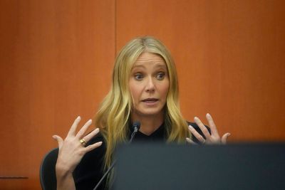 Gwyneth Paltrow's ski trial is a musical