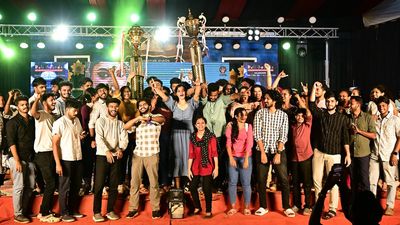 Kozhikode Government Medical College lifts overall championship in KUHS arts fest