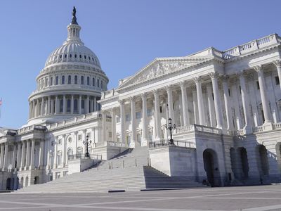 Congress avoids shutdown, setting up spending pileup for early next year