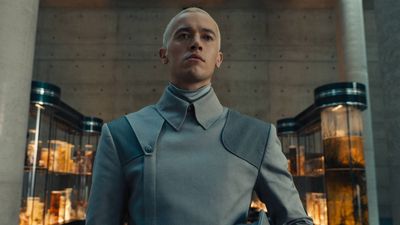 The Hunger Games prequel star Tom Blyth shares his subtle nod to the original Coriolanus Snow