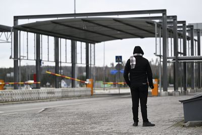 Finland to shutter border crossings with Russia to deter asylum seekers