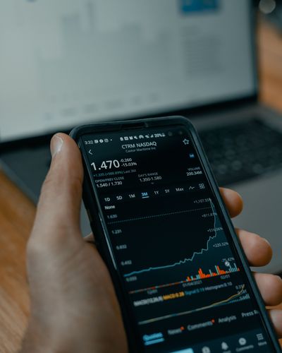 Producer Prices Deflate, Retail Sales Contract: October Economic Data Paints Bleak Picture