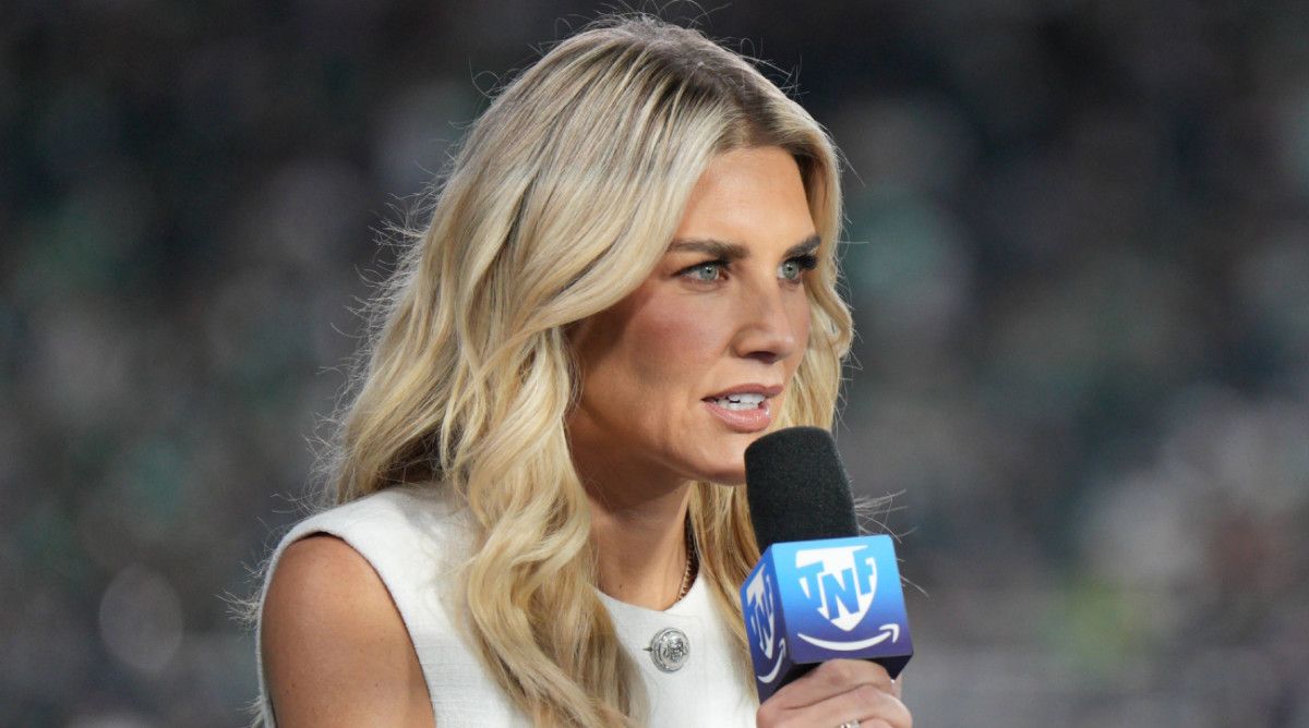 Sports Illustrated - Multiple Sideline Reporters Speak…