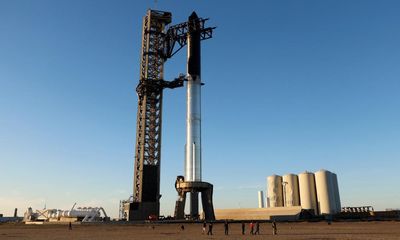 SpaceX delays second test flight of world’s largest rocket until weekend