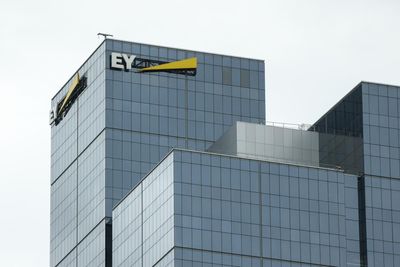 EY fired Australian partner accused of promoting tax minimisation scheme, letter published by Senate inquiry reveals