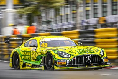 Macau GT World Cup: Marciello snatches last-gasp pole