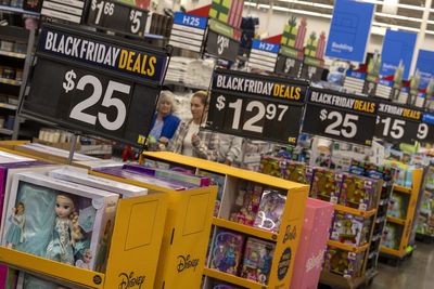 Analysts split on whether 2023 will bring booming Black Friday sales