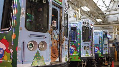 Making the holiday trains: How CTA decks the L’s at Santa’s Skokie workshop