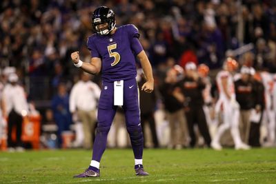 Former Ravens QB Joe Flacco working out for the Browns