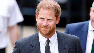 Prince Harry's close bond with two royals is 'causing concern' for The Firm
