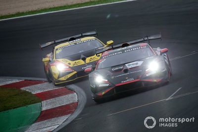 Lamborghini | Asia, Race 2: Giltrap/Van Der Drift uncatchable