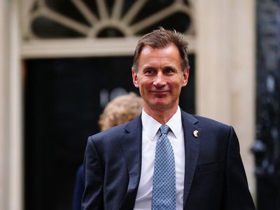 Jeremy Hunt says tax cuts for businesses a ‘priority’ as he hints at benefits squeeze