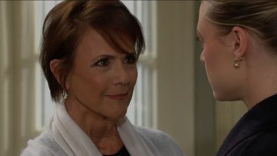 The Young and the Restless: Aunt Jordan reveals Nikki’s other family?