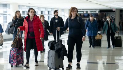 Holiday hordes? Record number of Thanksgiving travelers expected at O’Hare and Midway: ‘Travel’s coming back’