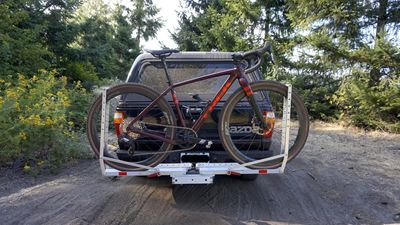 Bombproof, all-metal and made in the USA: 1UP USA's Super Duty Double hitch rack reviewed