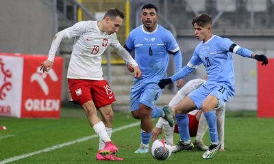 Israel and Poland’s Under-21 players hold unauthorised minute’s silence