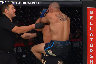Bellator 301 video: Matheus Mattos climbs Richard Palencia to secure choke for submission win