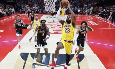 Lakers player grades: L.A. gets a road win over the Trail Blazers