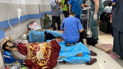Panic as Gaza’s al-Shifa evacuates, Israel army denies ordering it to do so