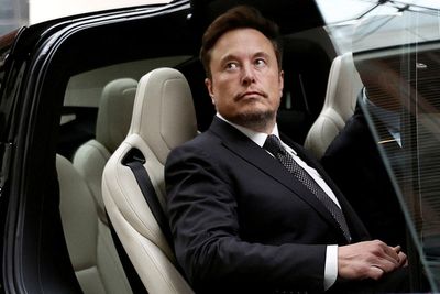 Elon Musk vows to file ‘thermonuclear lawsuit’ as advertisers flee X amid antisemitism storm