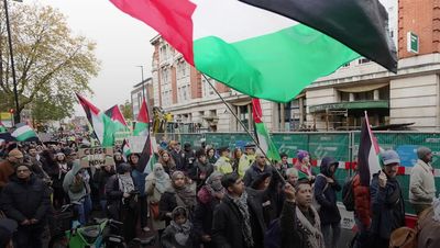 Pro-Palestine protest marches through Camden en route to Keir Starmer's office