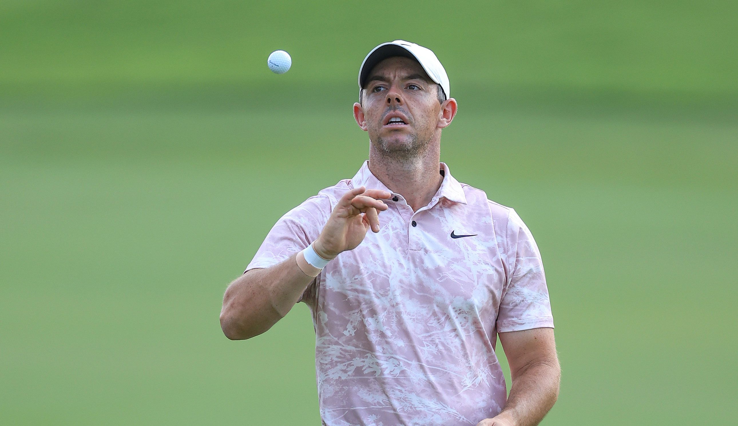 Rory McIlroy Reveals Wrist Injury Prior To DP World…