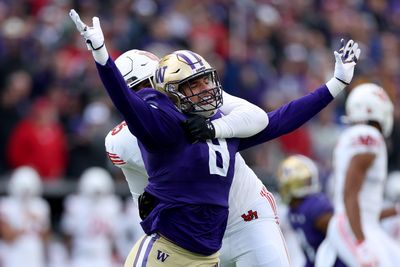 Texans pick Washington DE Bralen Trice in CBS Sports 2024 mock draft