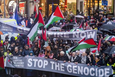 Cross-party politicians address Gaza ceasefire rally as thousands march in Glasgow