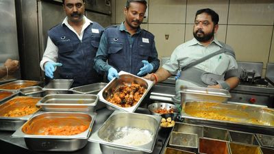 In food we trust: laying out health and hygiene norms