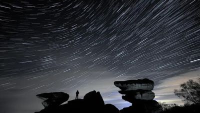 Exact time the Leonid meteor shower peaks this weekend