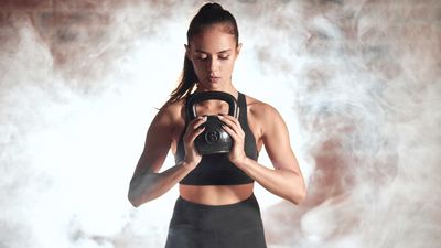 Kettlebell halo exercise: How to do it and the benefits for your core and shoulder muscles