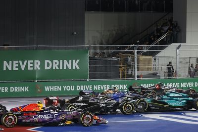 F1 drivers say oil on track created "unacceptable" conditions at Vegas GP start