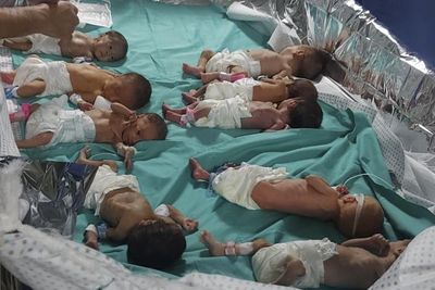 UN team says 32 babies among scores of critically ill stranded in Gaza hospital